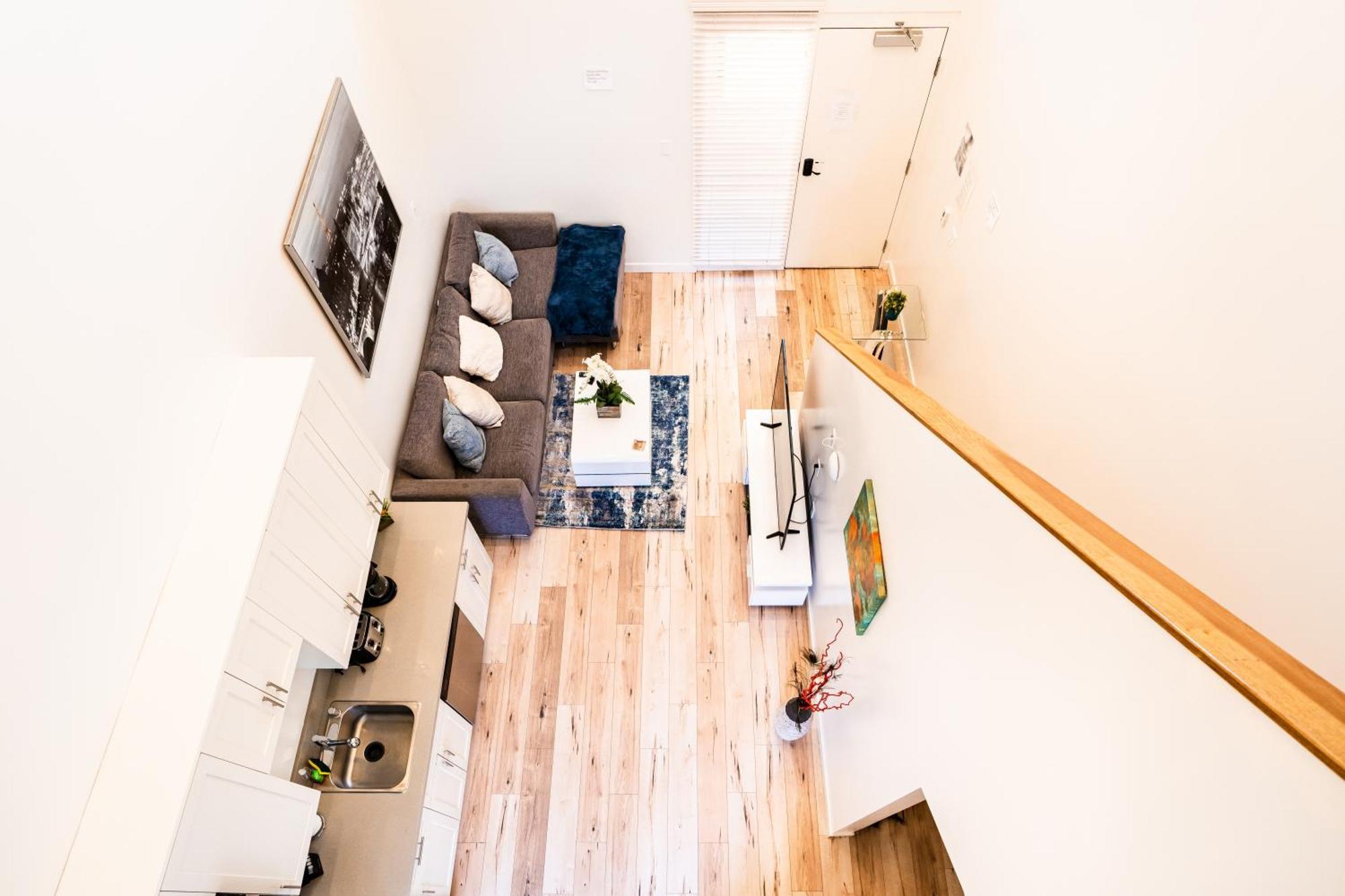 Chic Modern Loft In Hollywood 1 Bedroom With Balcony & Free Secure Parking Apartamento